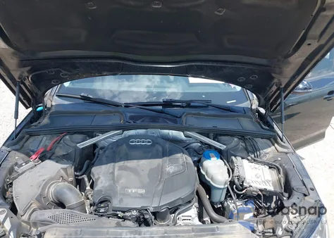 2017 Audi A4 2.0T Season Of Audi Premium из США, поврежденный, VIN WAUDNAF46HN046785